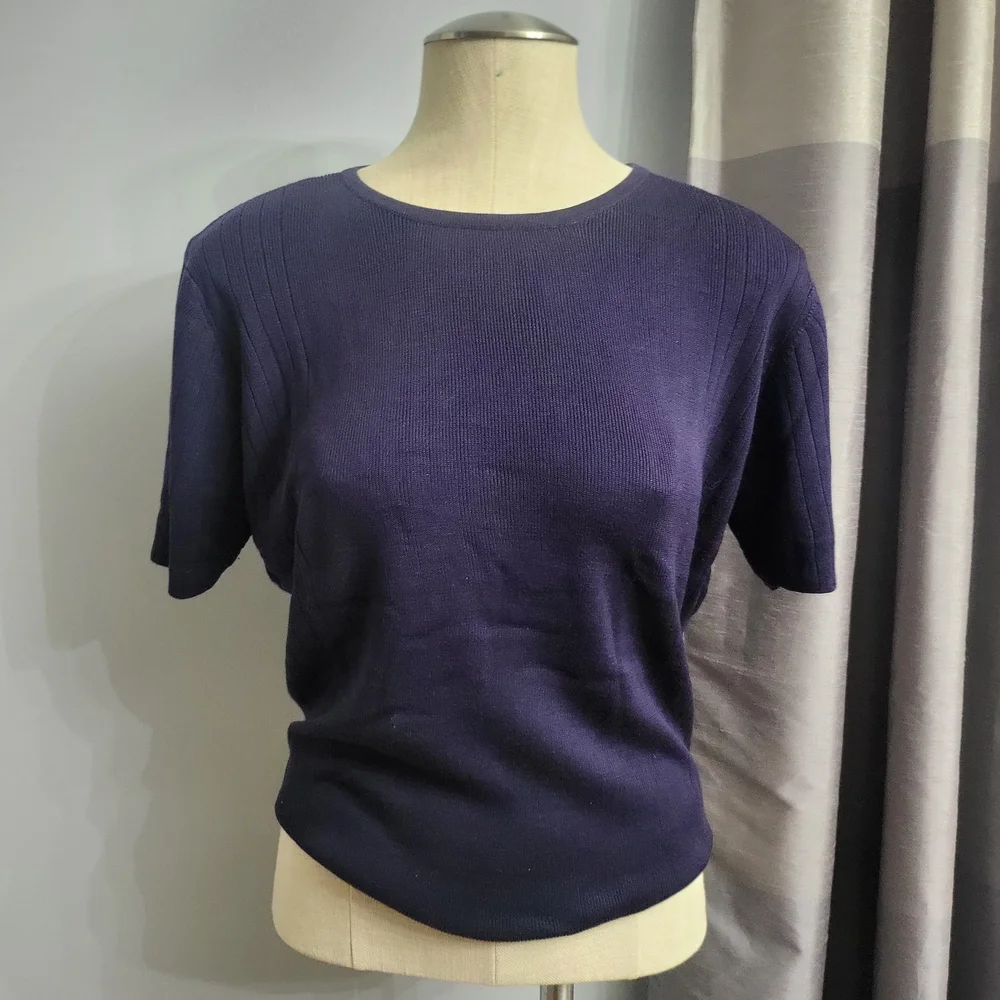 Holt Renfrew Silk Blouse. - Picture 1 of 5